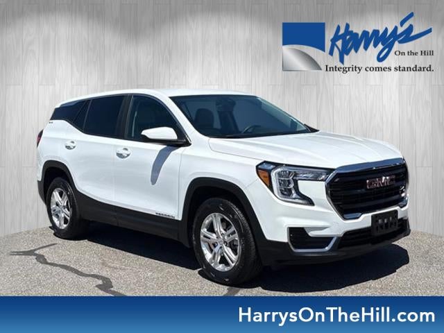 2024 GMC Terrain SLE in Summit White — front three-quarter view